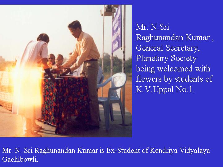 Mr.Raghunandan recieving flowers